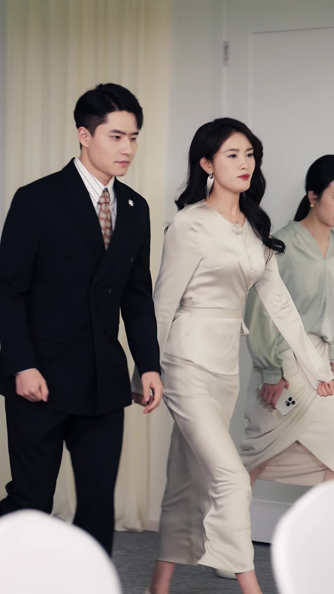 Tập 66 - Người Kế Thừa và Cuộc Hôn Nhân Giả